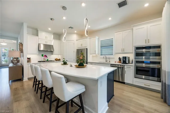 8143 Lucello Ter S, Naples, Florida 34114