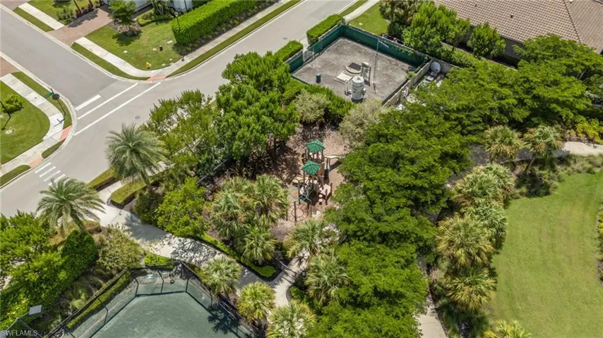 8143 Lucello Ter S, Naples, Florida 34114