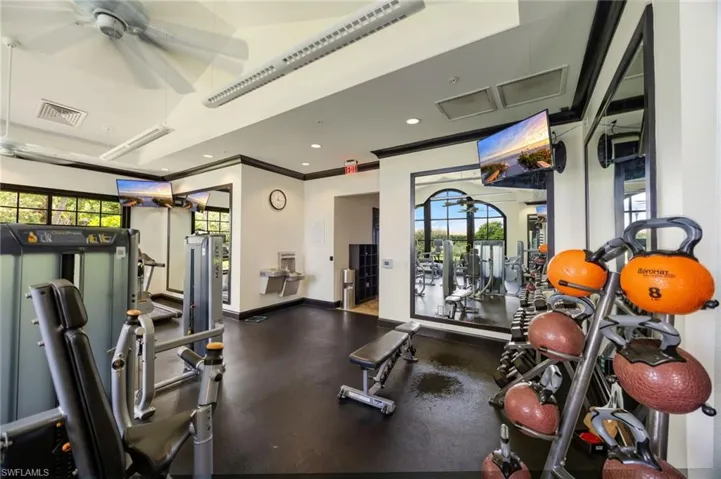8143 Lucello Ter S, Naples, Florida 34114