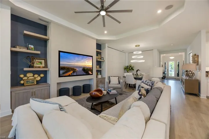 8143 Lucello Ter S, Naples, Florida 34114