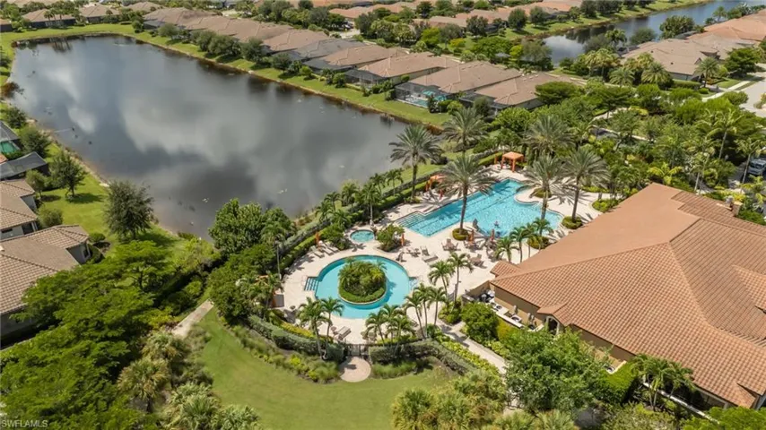 8143 Lucello Ter S, Naples, Florida 34114