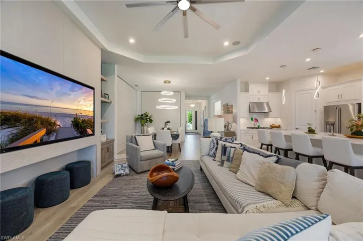 8143 Lucello Ter S, Naples, Florida 34114