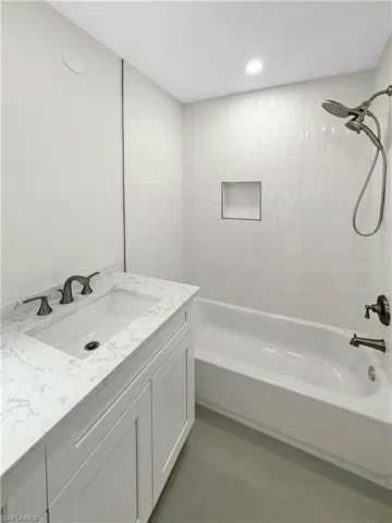 6950 Overlook Dr, Fort Myers, Florida 33919