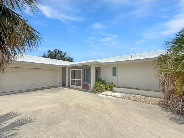 6950 Overlook Dr, Fort Myers, Florida 33919