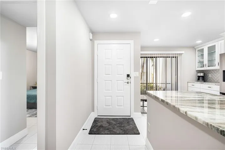 16321 Kelly Woods Dr 182, Fort Myers, Florida 33908