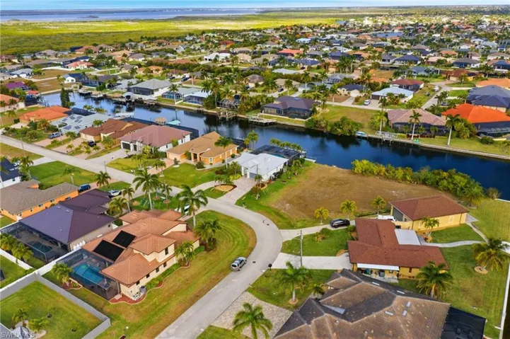 2803 Sw 34th Ter, Cape Coral, Florida 33914