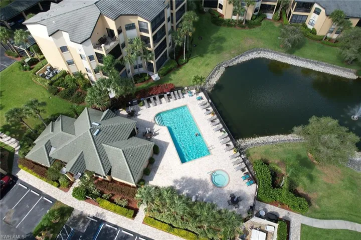 625  Lalique  CIR, Naples, FL 34119
