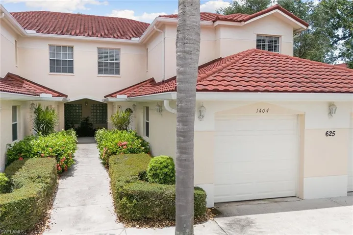 625  Lalique  CIR, Naples, FL 34119