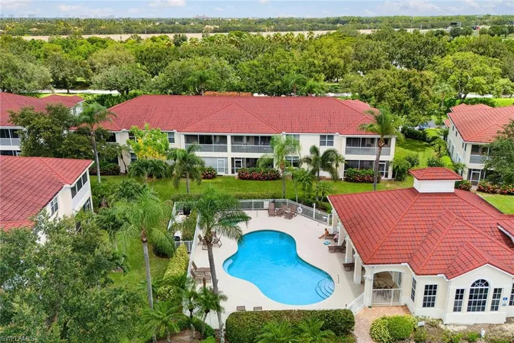 625  Lalique  CIR, Naples, FL 34119