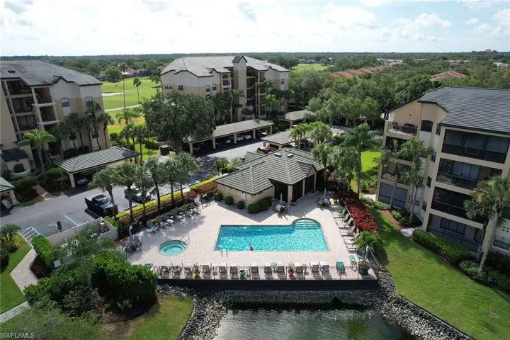 625  Lalique  CIR, Naples, FL 34119