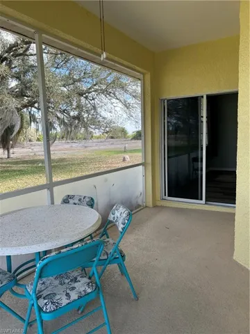 Outdoor dining space, Furniture can stay with the home or owner will remove.