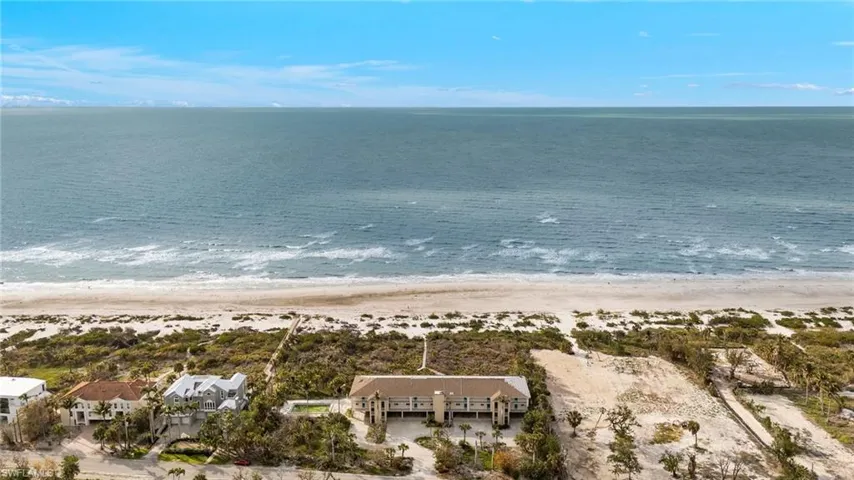 527 E Gulf Dr # 204, Sanibel, Florida 33957