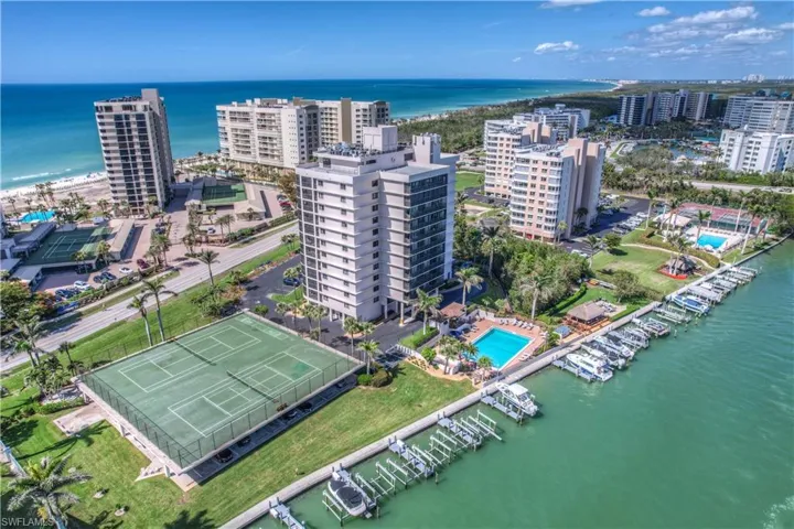 11030  Gulf Shore  DR, Naples, FL 34108