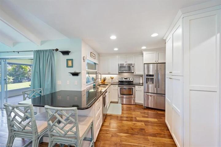 463  Torrey Pines  PT, Naples, FL 34113