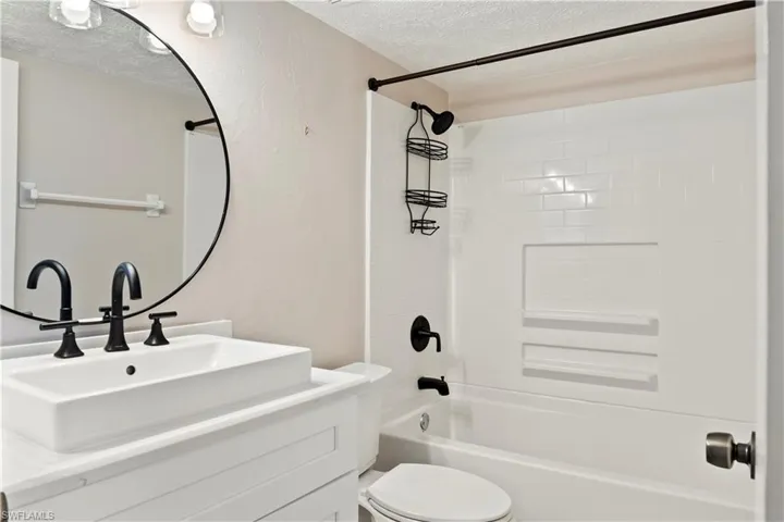 834 Se 46th St 1c, Cape Coral, Florida 33904