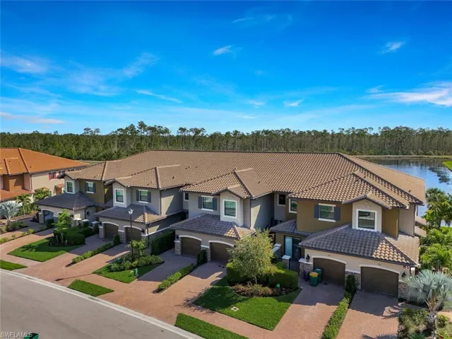 9641  MONTELANICO  LOOP, Naples, FL 34119
