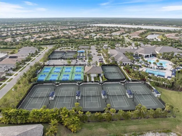 Pickleball + Tennis Courts