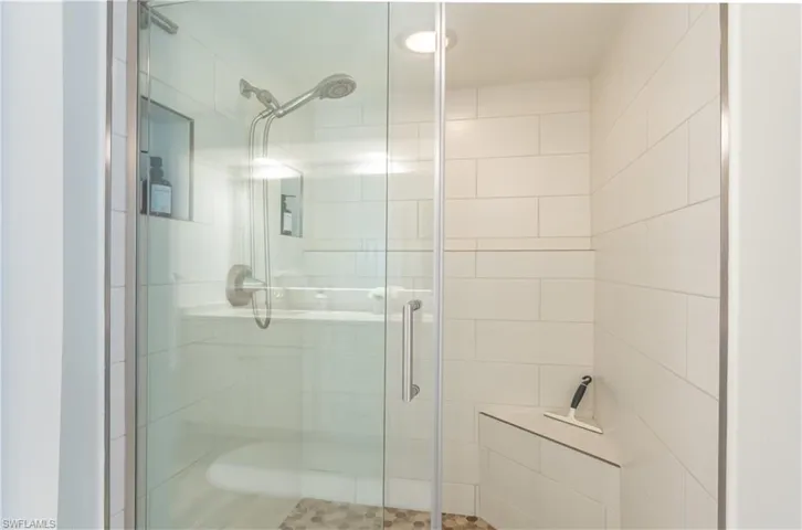 651 10th Ave S C651, Naples, Florida 34102