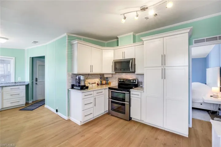 1784 Beverly Dr, Naples Fl 34114