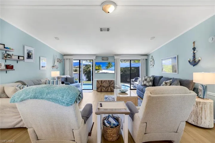 1784 Beverly Dr, Naples Fl 34114