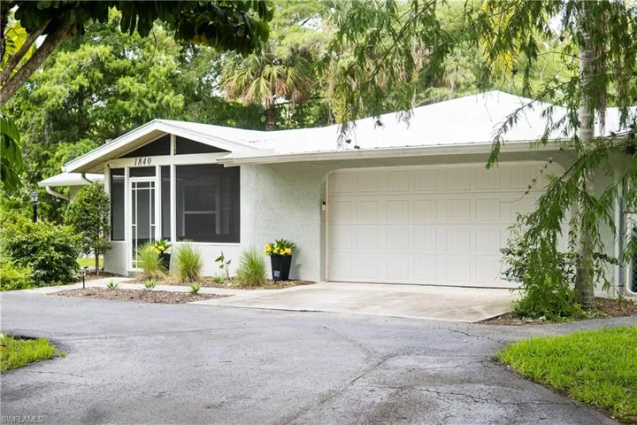 1840 23rd St Sw, Naples, Florida 34117