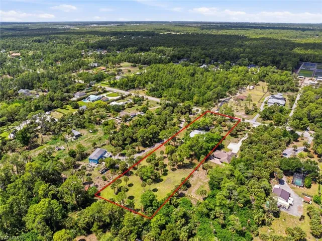 1840 23rd St Sw, Naples, Florida 34117