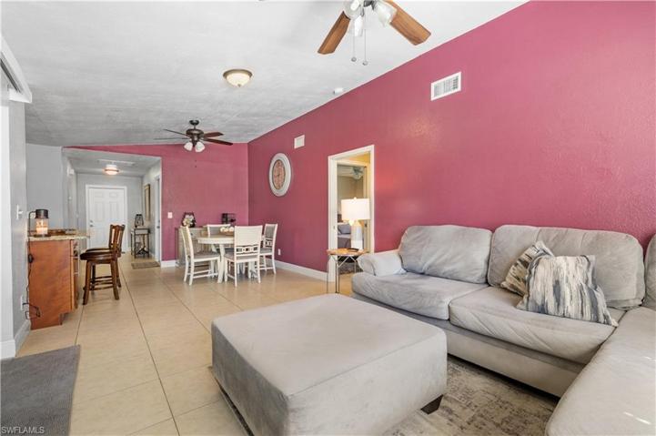 330 SW 28th TER, CAPE CORAL FL 33914