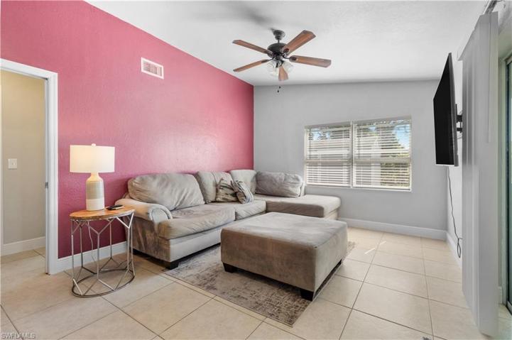 330 SW 28th TER, CAPE CORAL FL 33914