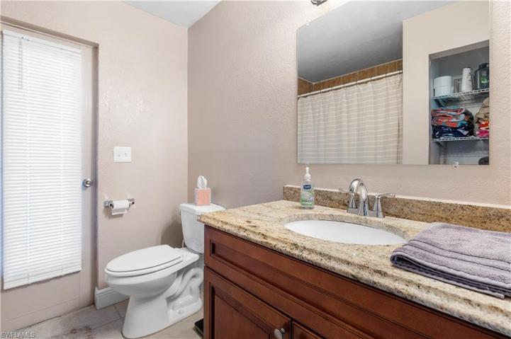 330 SW 28th TER, CAPE CORAL FL 33914