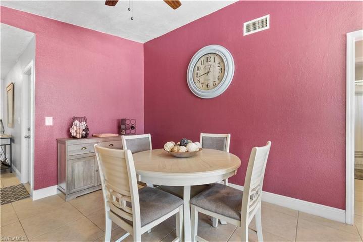 330 SW 28th TER, CAPE CORAL FL 33914
