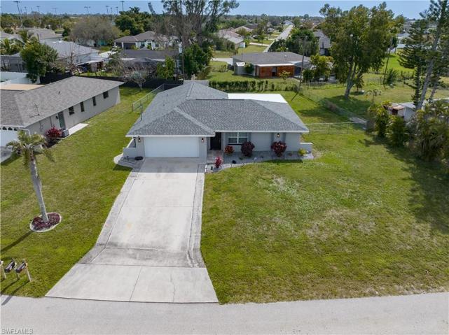 330 SW 28th TER, CAPE CORAL FL 33914