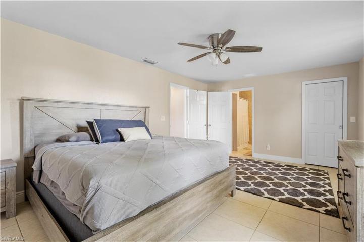 330 SW 28th TER, CAPE CORAL FL 33914