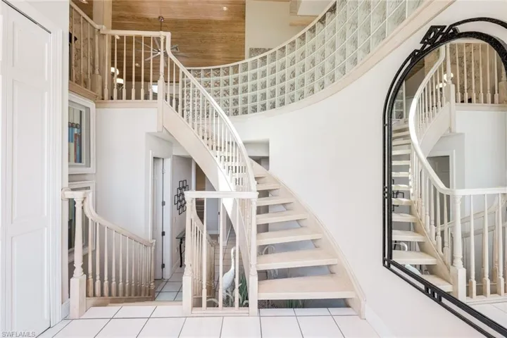 Majestic Staircase! Such a statement!