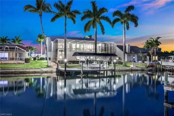 Wrap around boat dock with boat lift and room for expansion.
