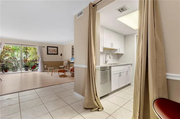 2366 E Mall Dr 213, Fort Myers, Florida 33901