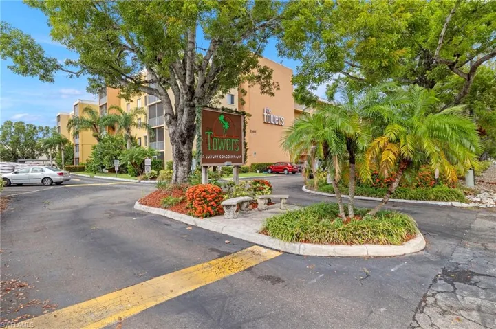 2366 E Mall Dr 213, Fort Myers, Florida 33901