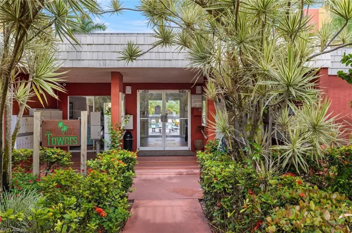 2366 E Mall Dr 213, Fort Myers, Florida 33901