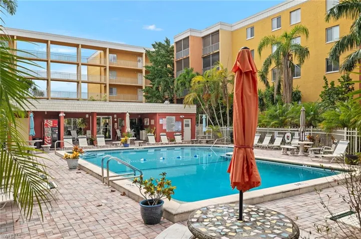 2366 E Mall Dr 213, Fort Myers, Florida 33901
