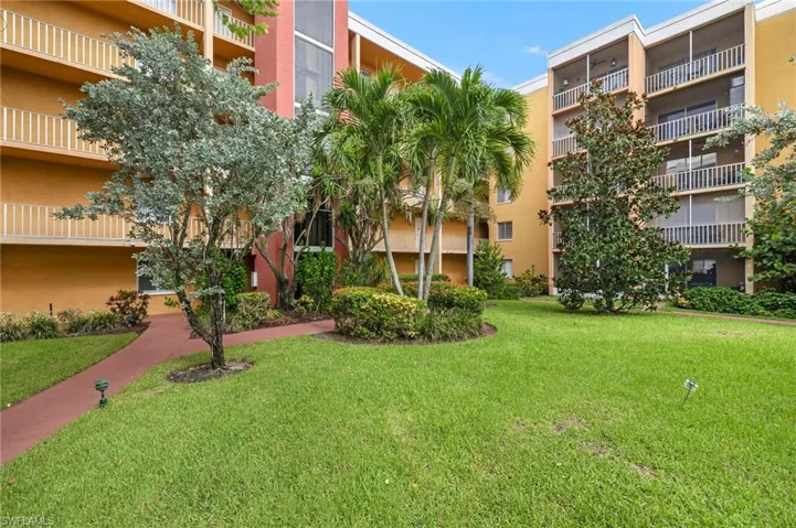 2366 E Mall Dr 213, Fort Myers, Florida 33901