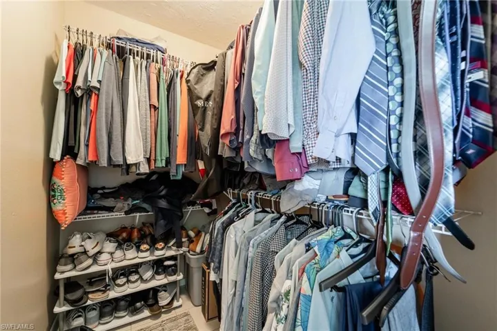 View of walk in closet