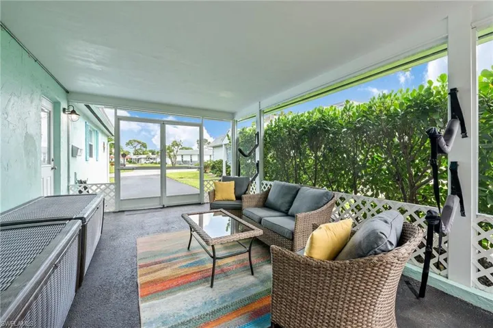 Enter from the parking area, and you have another spot to enjoy the outdoors.