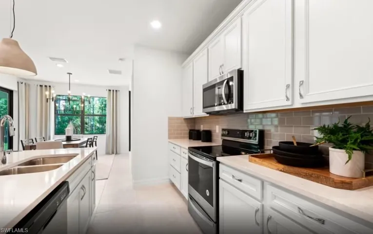 Photos are of furnished Cedar model. Homes may vary.