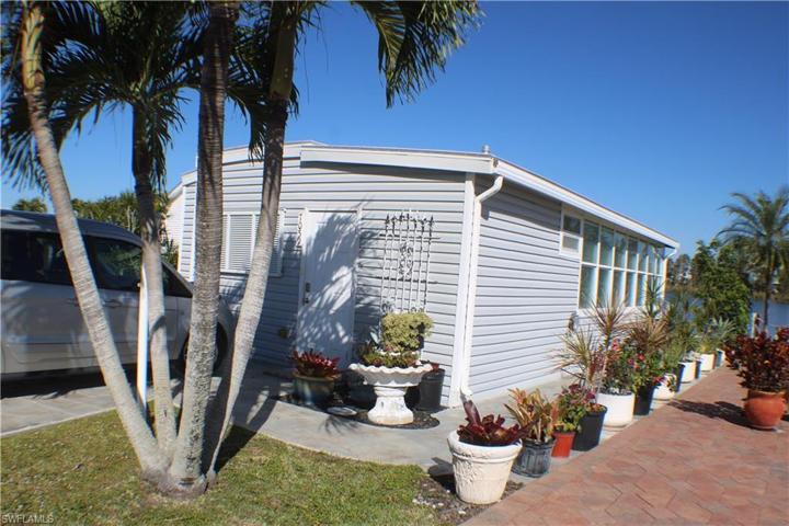 7059  Armadillo  WAY, Fort Myers, FL 33967