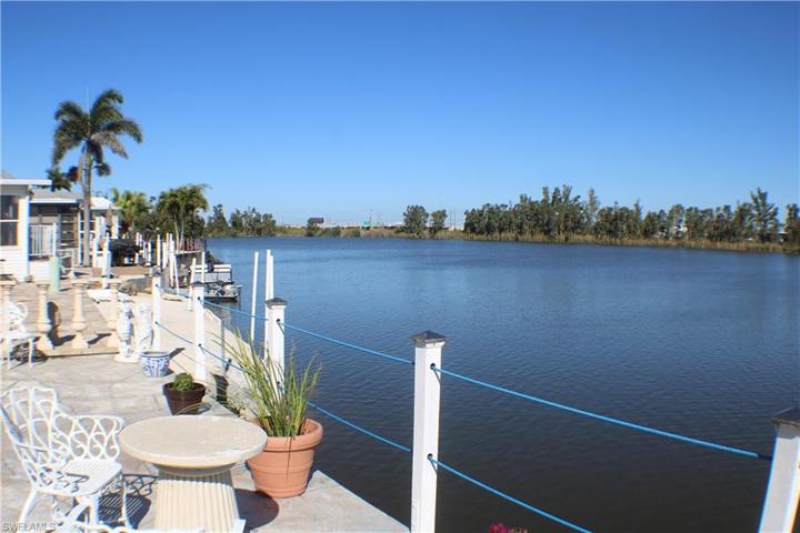 7059  Armadillo  WAY, Fort Myers, FL 33967