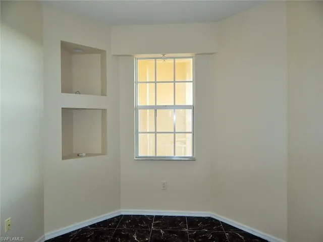 Breakfast nook