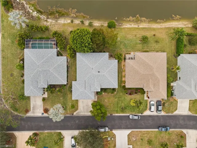25792  Old Gaslight  DR, Bonita Springs, FL 34135