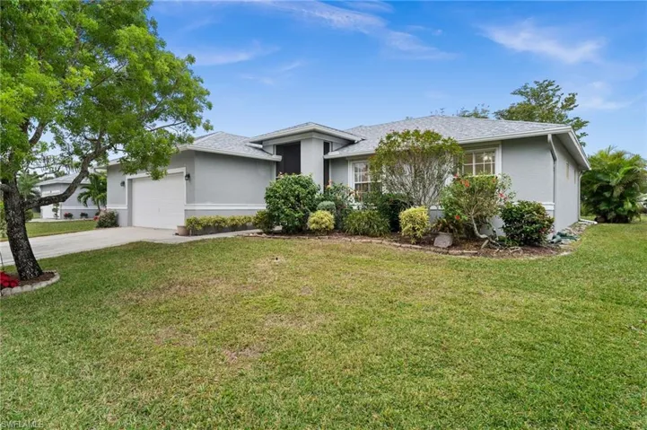 25792  Old Gaslight  DR, Bonita Springs, FL 34135