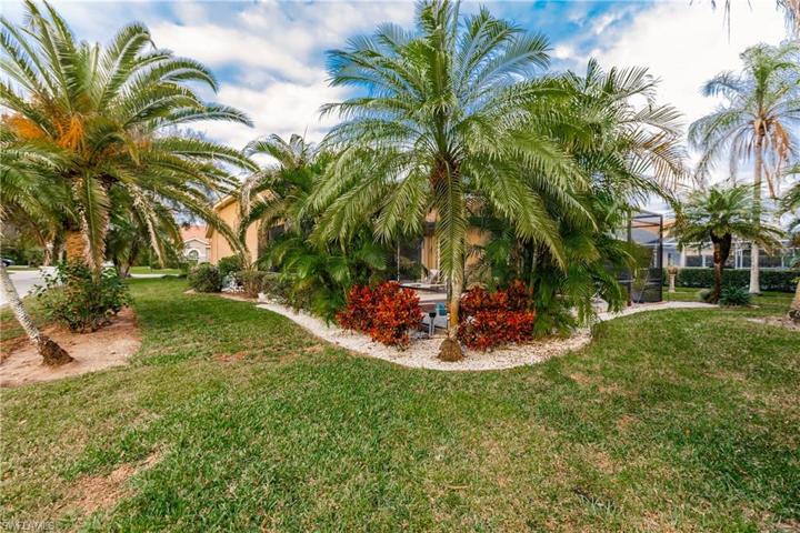 4320 Mistlethrush LN, NAPLES FL 34119