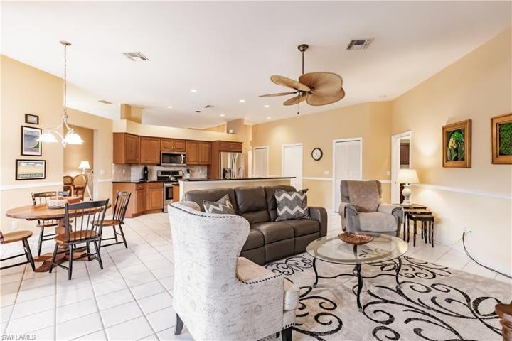 4320 Mistlethrush LN, NAPLES FL 34119