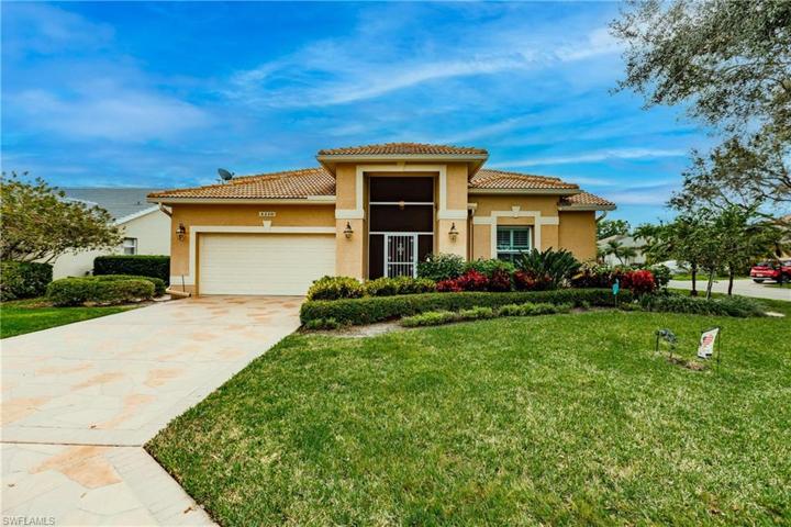 4320 Mistlethrush LN, NAPLES FL 34119